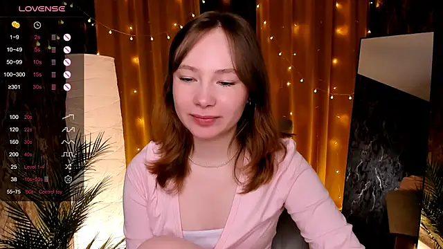 LanaBlu_'s Live XXX Chat