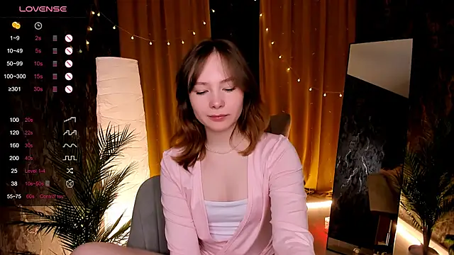 LanaBlu_ Live XXX-chat