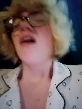 mcjbgfhgjhiiilllufjyf 即時 XXX 聊天