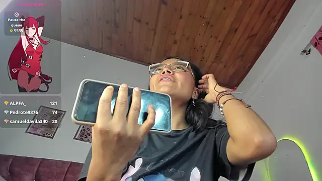 luna_velveth Live XXX Chat