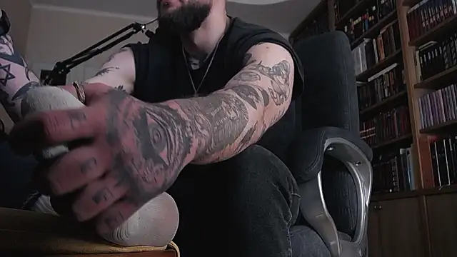 FindomJason Chat XXX in diretta