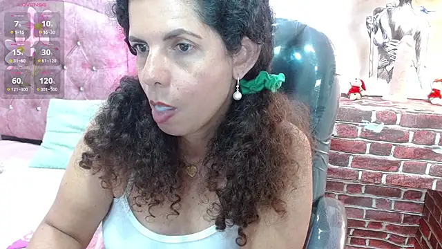 sila_bolum élő XXX-chatje