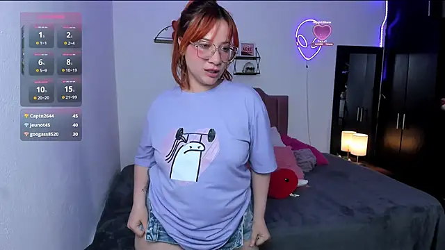 Nina_curves Live XXX-Chat