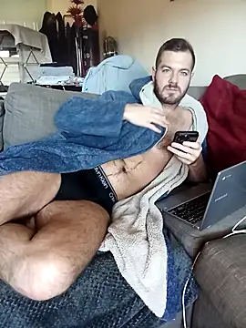 Czat XXX na żywo – THE_CHEEKY_ALPHA