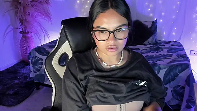 Riana_Kean Chat XXX in diretta