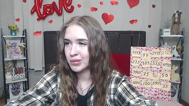 LauraHlot – Kamerová šou