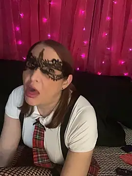 That1OfAKind Show in webcam