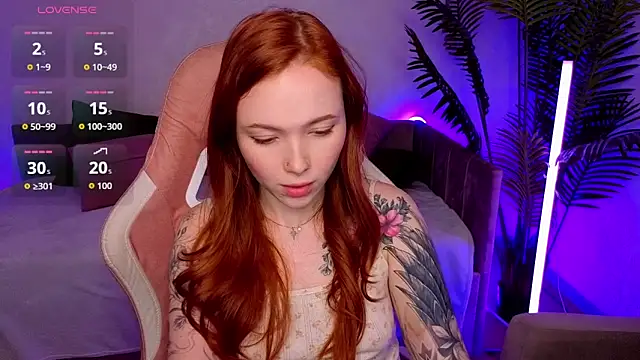 Chatroom XXX en direct de Maya_Light