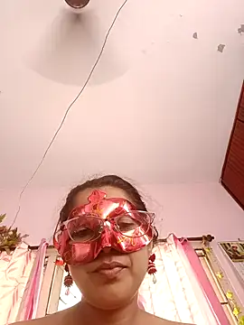 thanusi_2 webcam show