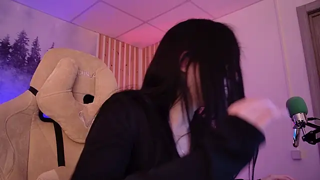 StasyaCollins Adlı Modelin Canlı XXX Sohbeti