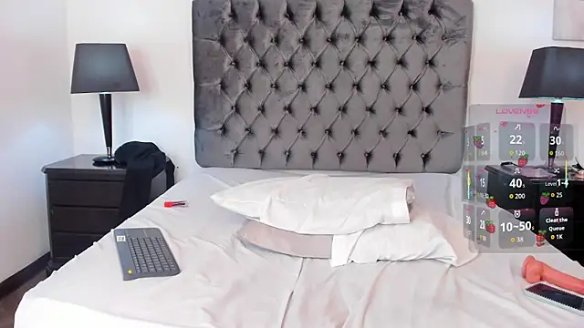 Вебкам-шоу Kiri_Black_