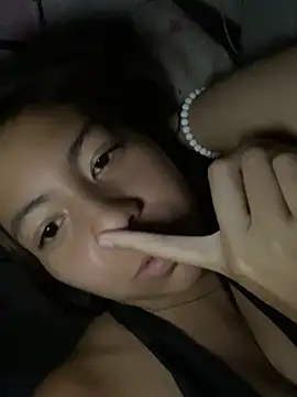 xXlKittylXx's Live XXX Chat