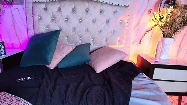 Lillypinky1 Chat XXX in diretta