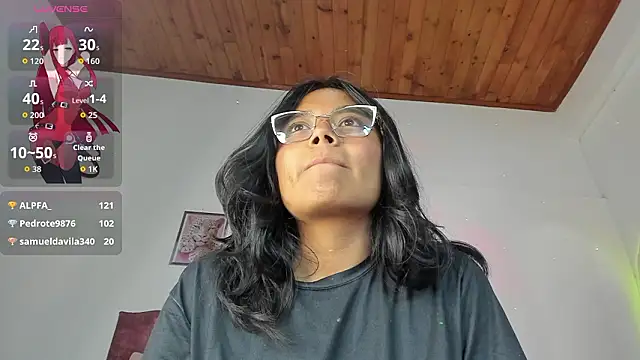 Chatroom XXX en direct de luna_velveth