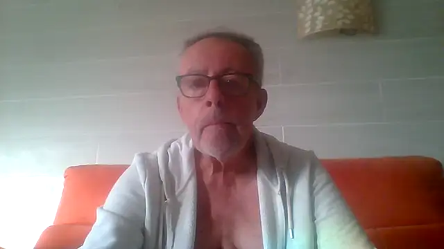 tuggy59のライブXXXチャット