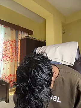 thecatfishhのライブXXXチャット