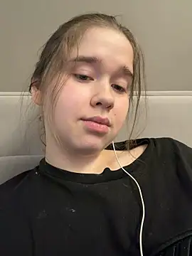 عرض كام HornyGirlH