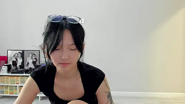 Chat XXX en directo de ailey_chao