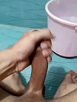 Pokazy przed kamerką – Desi_lund10