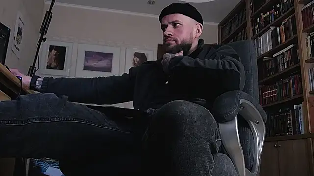 FindomJason Adlı Modelin Web Kamerası Şovu