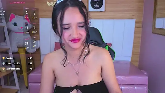 Chat XXX en directo de bella_vibess_s