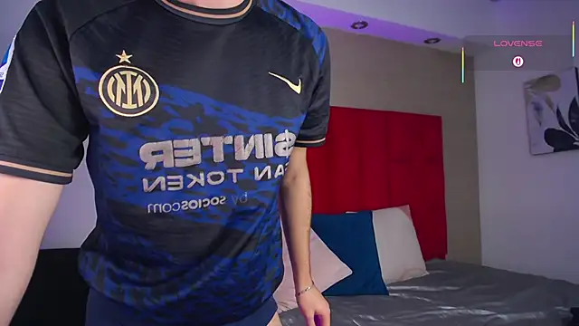 Ezra_Storm Adlı Modelin Canlı XXX Sohbeti