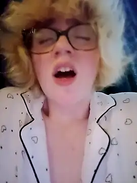 mcjbgfhgjhiiilllufjyf Webcam Show