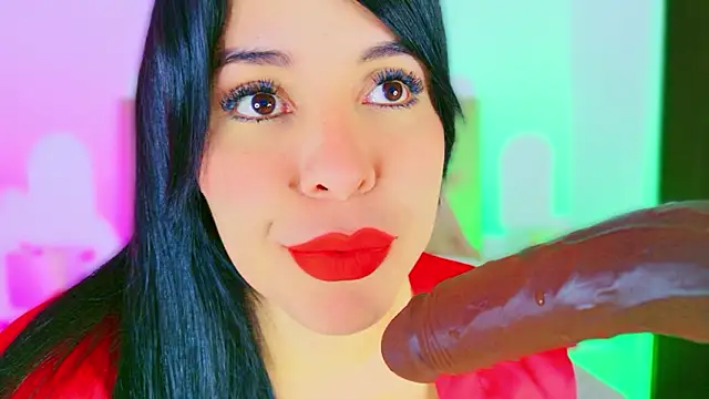 CharlootteEvansのライブXXXチャット