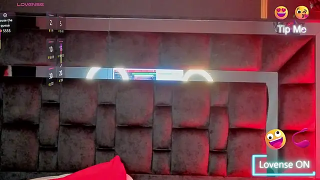 Aniajoness_ Chat XXX in diretta