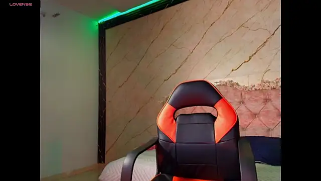 monserrat_petite Webcamshow