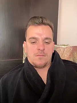 Show de Huge_cock22cm na webcam