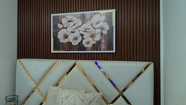 دردشة Slut_Milf_ الجنسية المباشرة