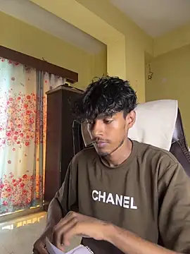 thecatfishh Adlı Modelin Canlı XXX Sohbeti