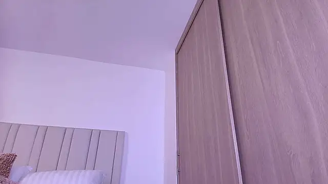 Anna-Lynn Live XXX-chat