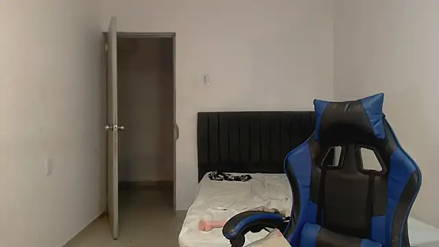 XXX chat uživo modela natyhot_25