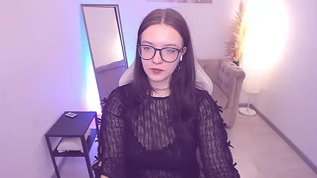 Emily_tender 即時 XXX 聊天