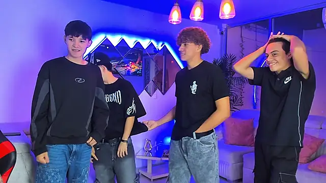 Онлайн чат XXX Houseofwarrios