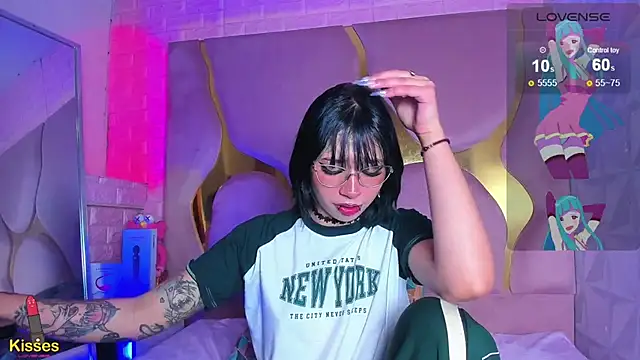 عرض كام NaniiSisy