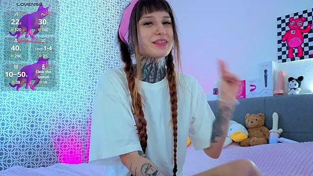 دردشة LilithPoison الجنسية المباشرة