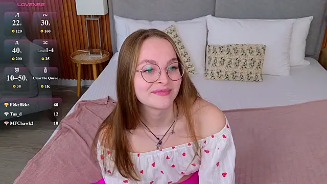 دردشة MadisonSmitt الجنسية المباشرة