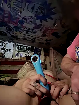 nighttimebutterfly 现场XXX聊天