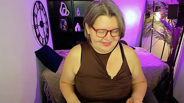 Chat +18 de Shannonshine ao vivo