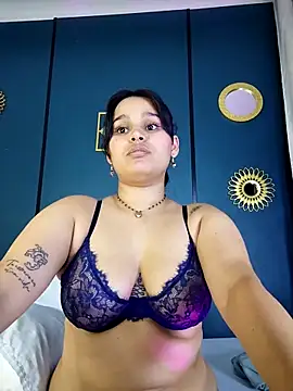 Chatroom XXX en direct de lia_sexx19