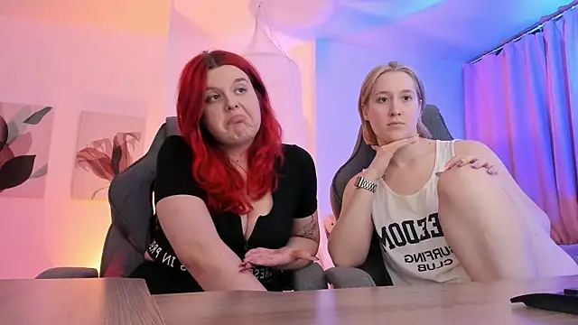 NattInRed Chat XXX in diretta