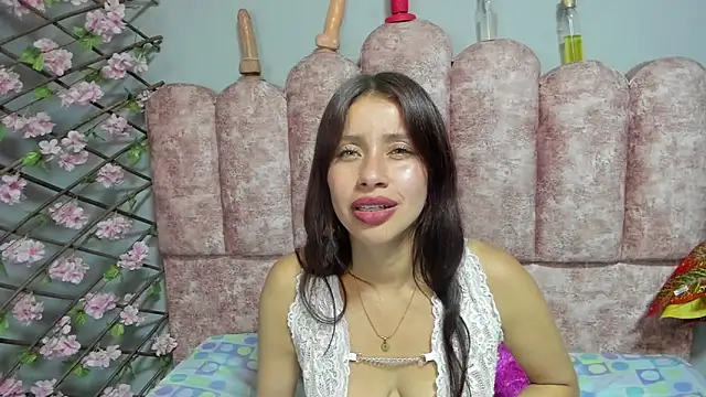 cloyks Adlı Modelin Web Kamerası Şovu