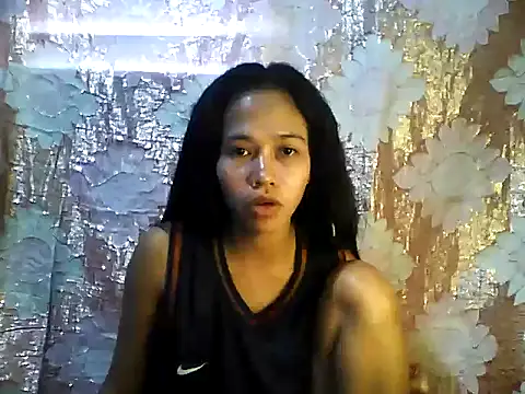 Chatroom XXX en direct de PinaySkinnyGirl