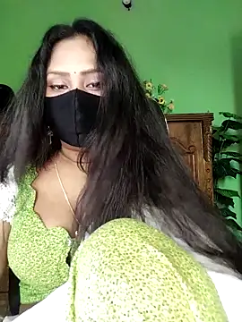 Idhika-Paul: απευθείας συνομιλία ΧΧΧ