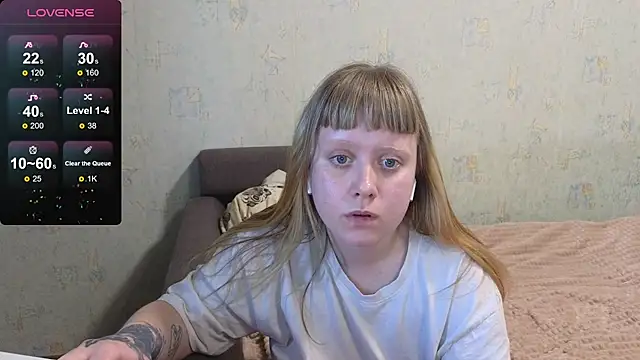 June_shy0 即時 XXX 聊天