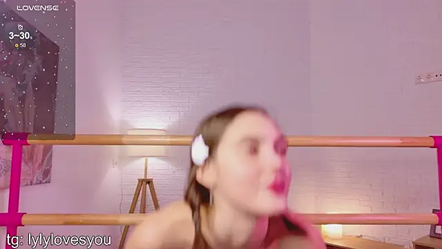 Chat XXX en directo de lylylovesyou