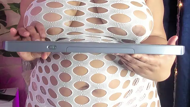 afrodita-Stone 即時 XXX 聊天